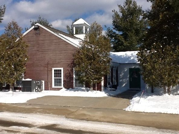 Northwood Square: 31 Old Nashua Rd, Amherst, NH 03031